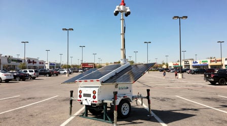 SolarTrailer-Parkinglot-Stores